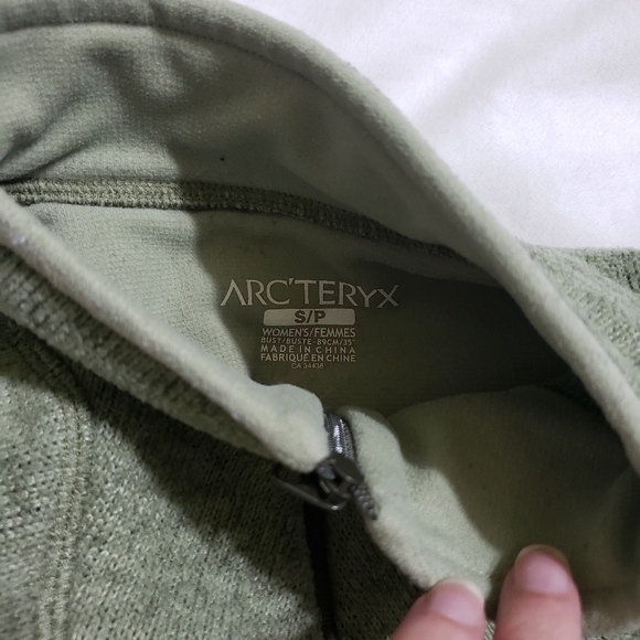 Arc'teryx pullover size Small - Picture 4 of 7